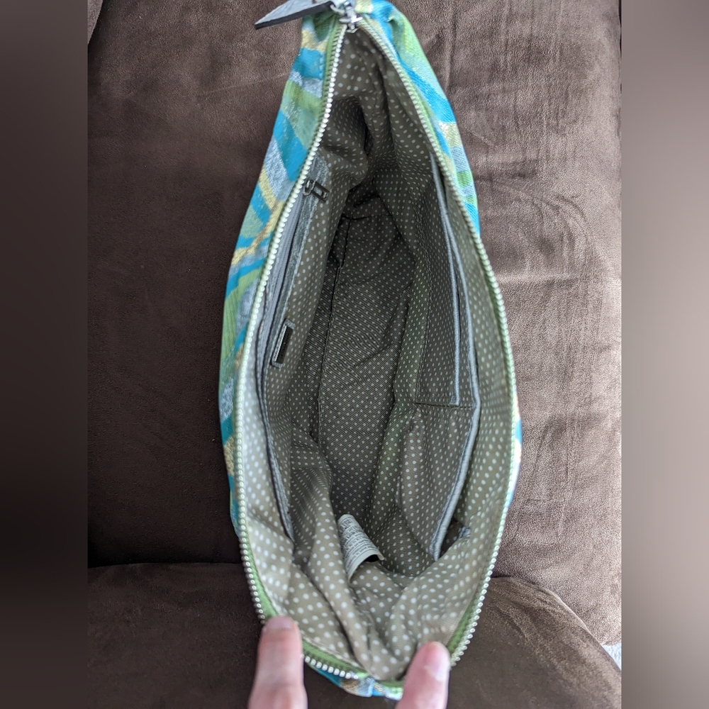 GUESS BAG - Picture 11 of 12